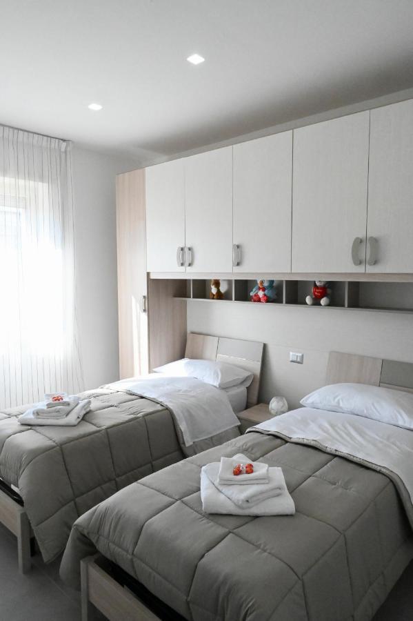 Naples Home 49 Екстериор снимка
